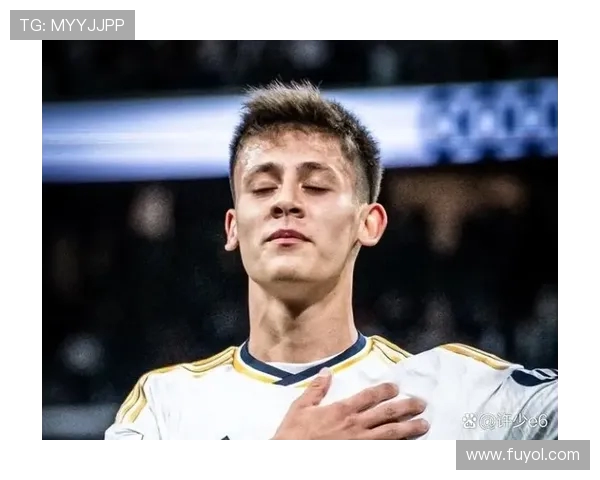 皇马球员米利唐自比利文斯顿裤袜笑称像德约科维奇